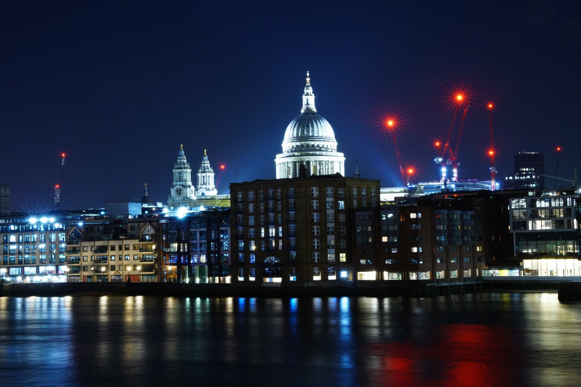 London: Through the Night Photography Workshop